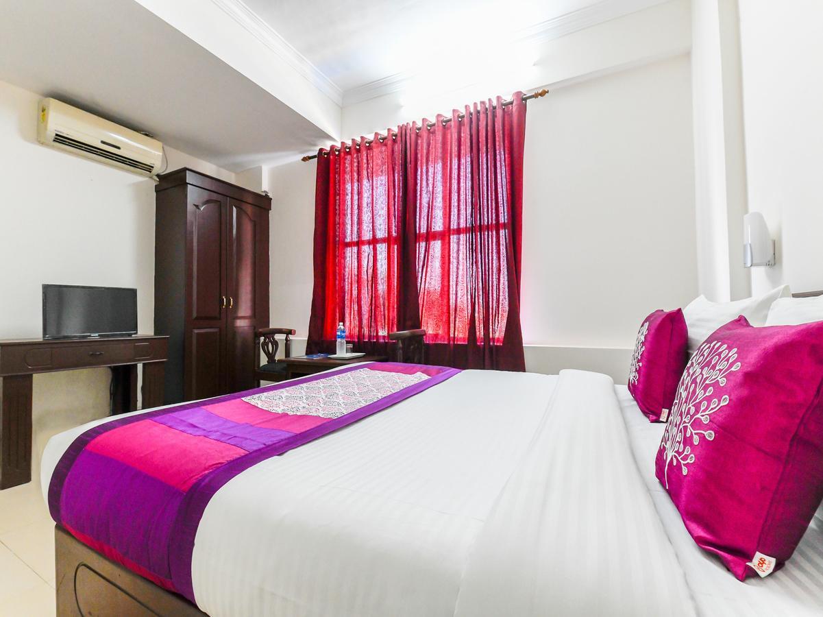 Oyo 11309 Hotel Green Land Residency Kochi Εξωτερικό φωτογραφία